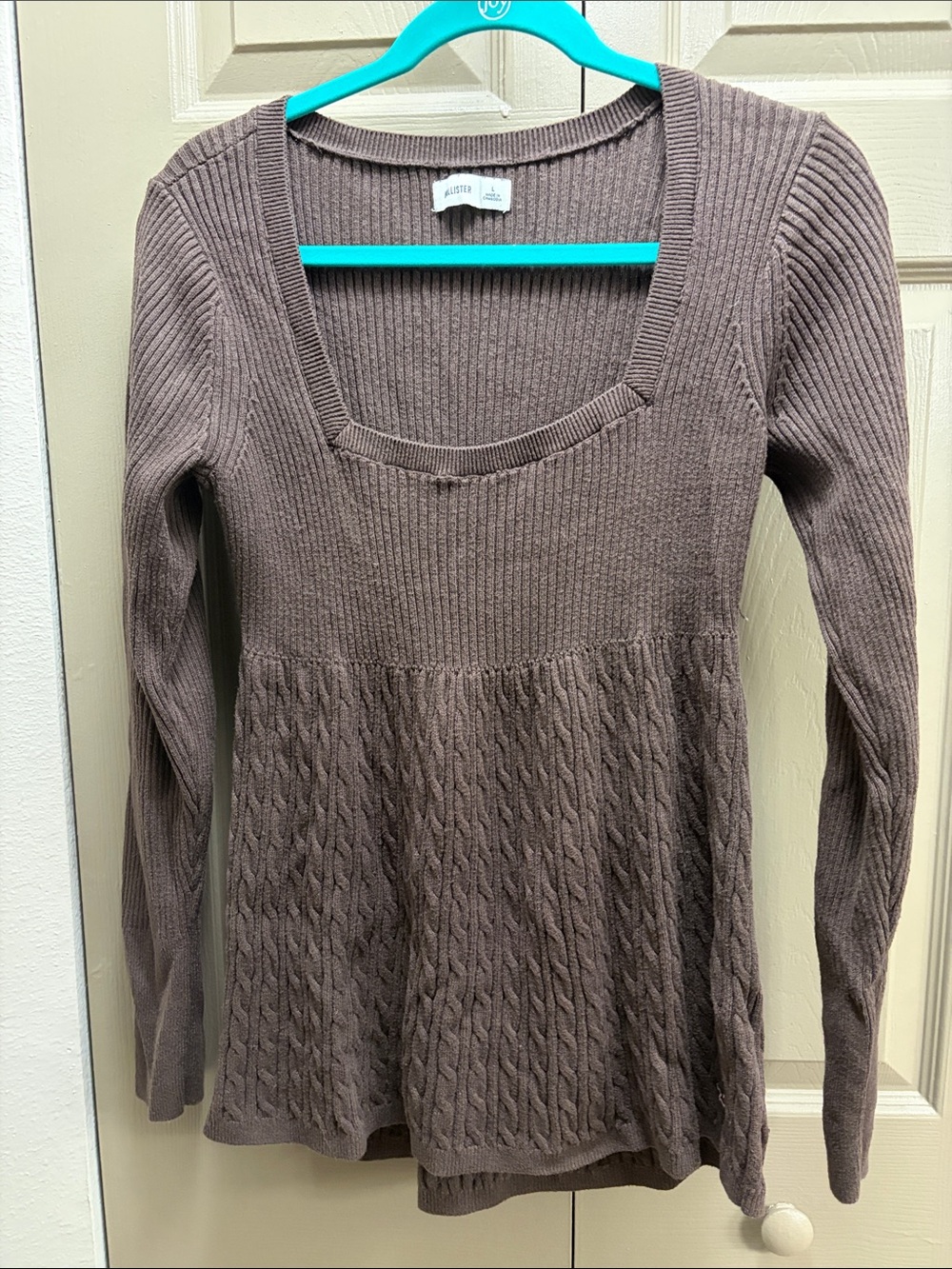 Hollister Ribbed & Cable Knit Brown Long Sleeve Sweater